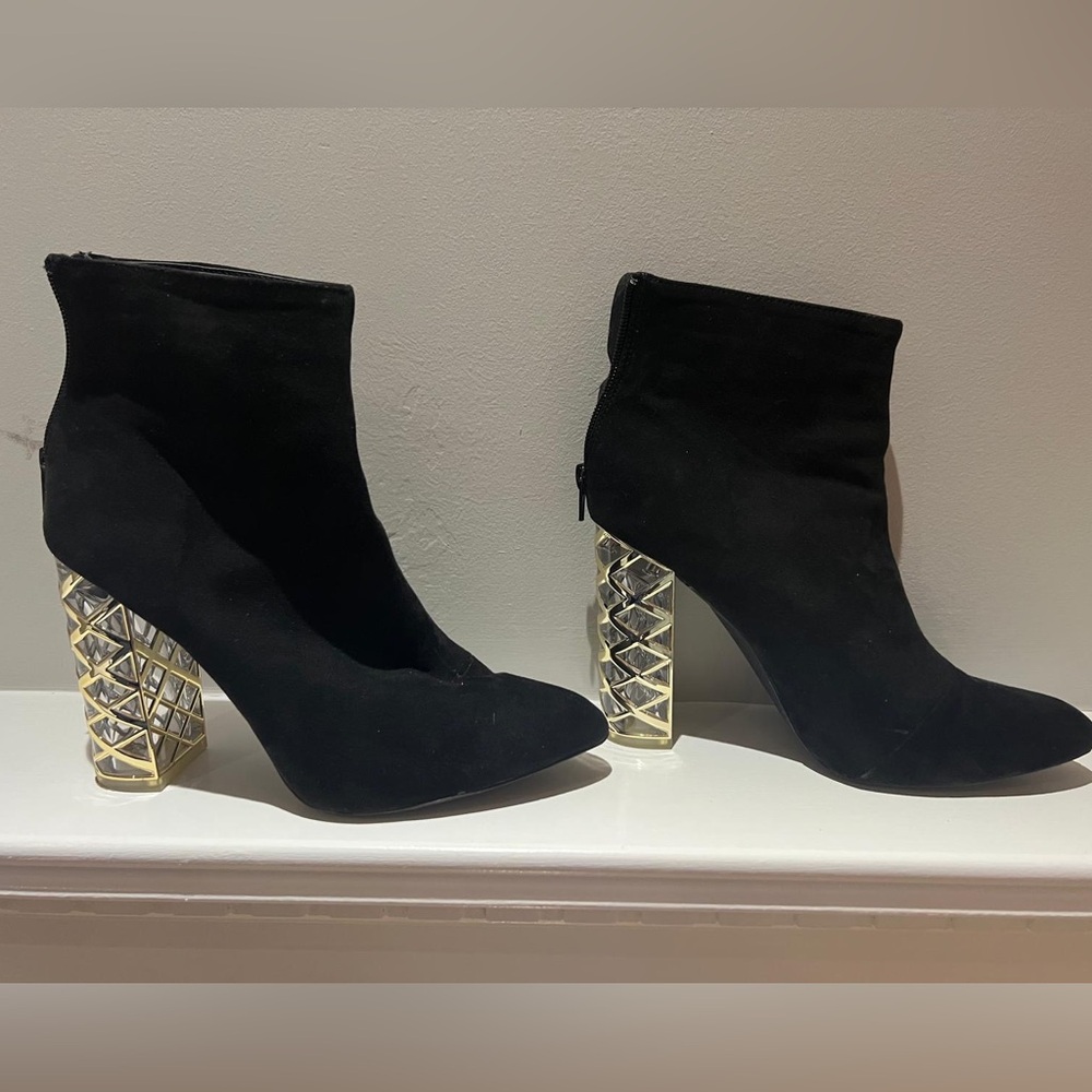 Heeled boot - Picture 3 of 5